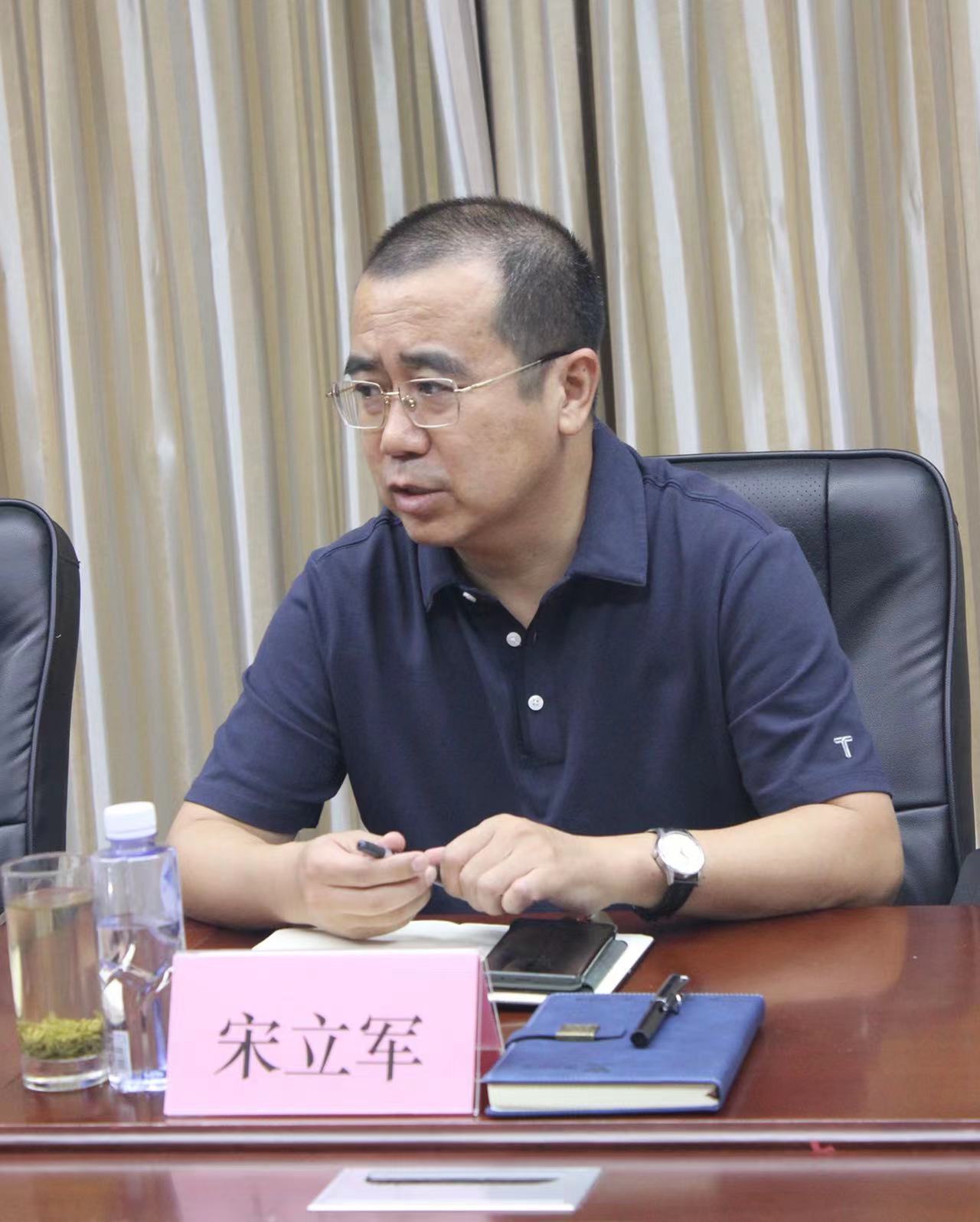 红桥区市场监督管理局一行领导莅临微仪光电考察调研
